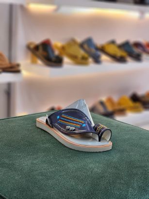 صورة زبيري وطني مطرز مديل م69